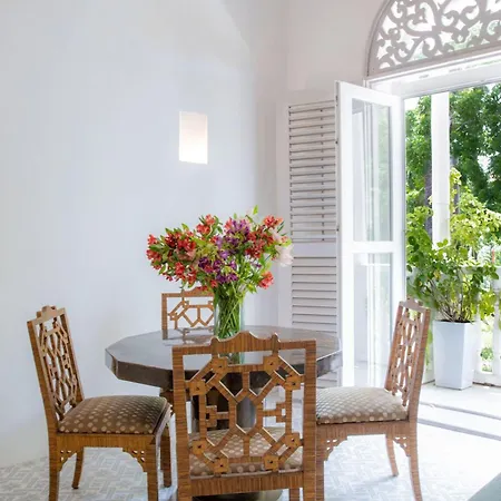 Magnificent 3br House With Modern Deco In Сasa de vacaciones